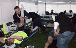 nuhs interns treating chicago marathon runners