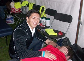 NUHS interns volunteer at Chicago marathon