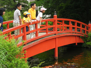 kazuyoshi takeyachi and family