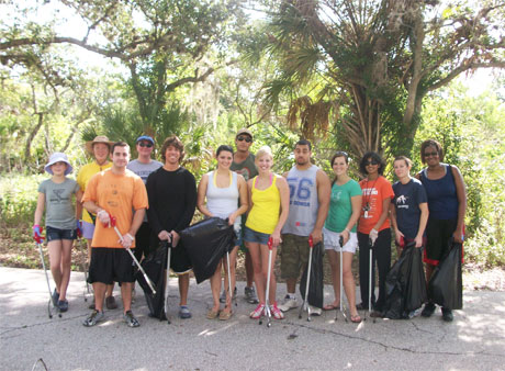 nuhs florida students clean up ft de soto park group shot