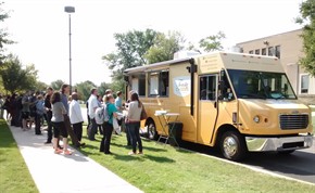 NUHS food truck students in line
