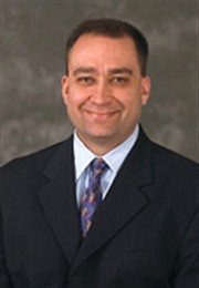 robert tengesdal headshot