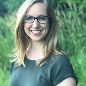 Dr. Lisa Krebs headshot