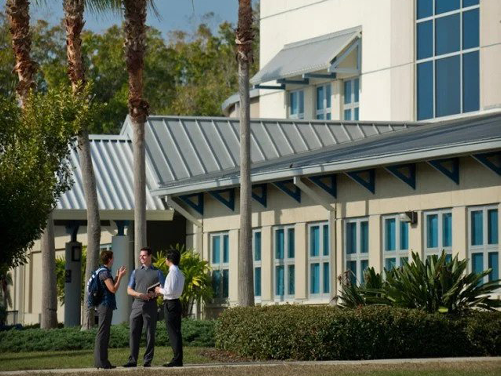 nuhs florida campus exterior shot